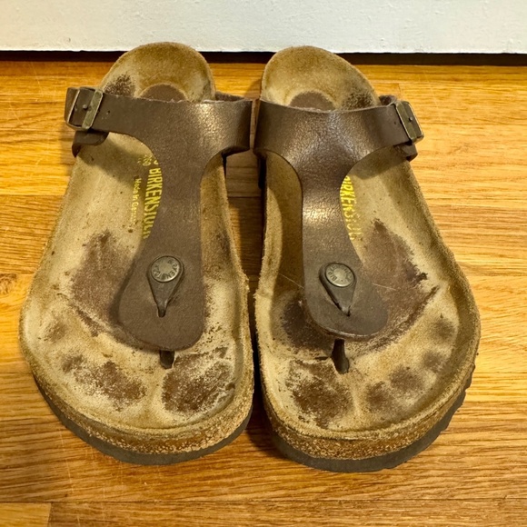 Birkenstock Sandals Gizeh Thong Metallic Bronze Women's Size EUR 40, US 9 - Picture 1 of 8